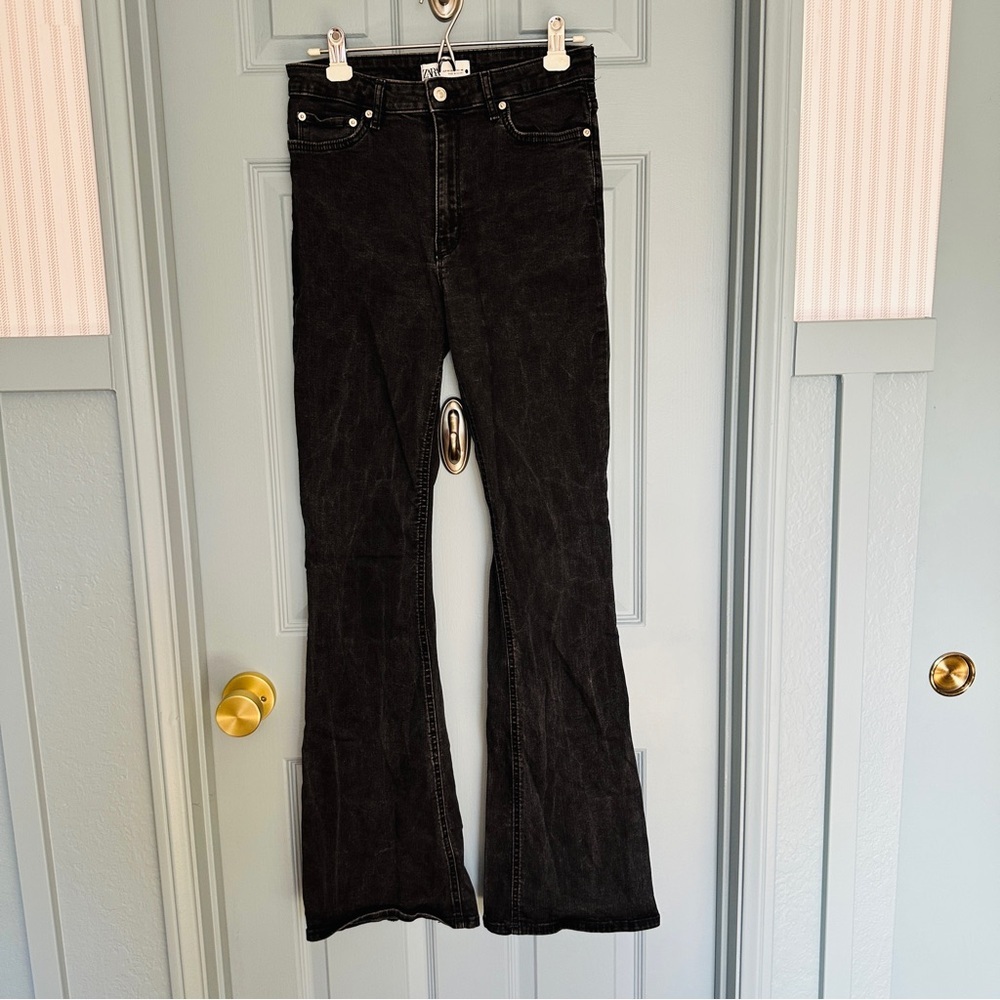 ZARA Women's Mid Rise Skinny Boot Cut Washed Black Denim Jeans